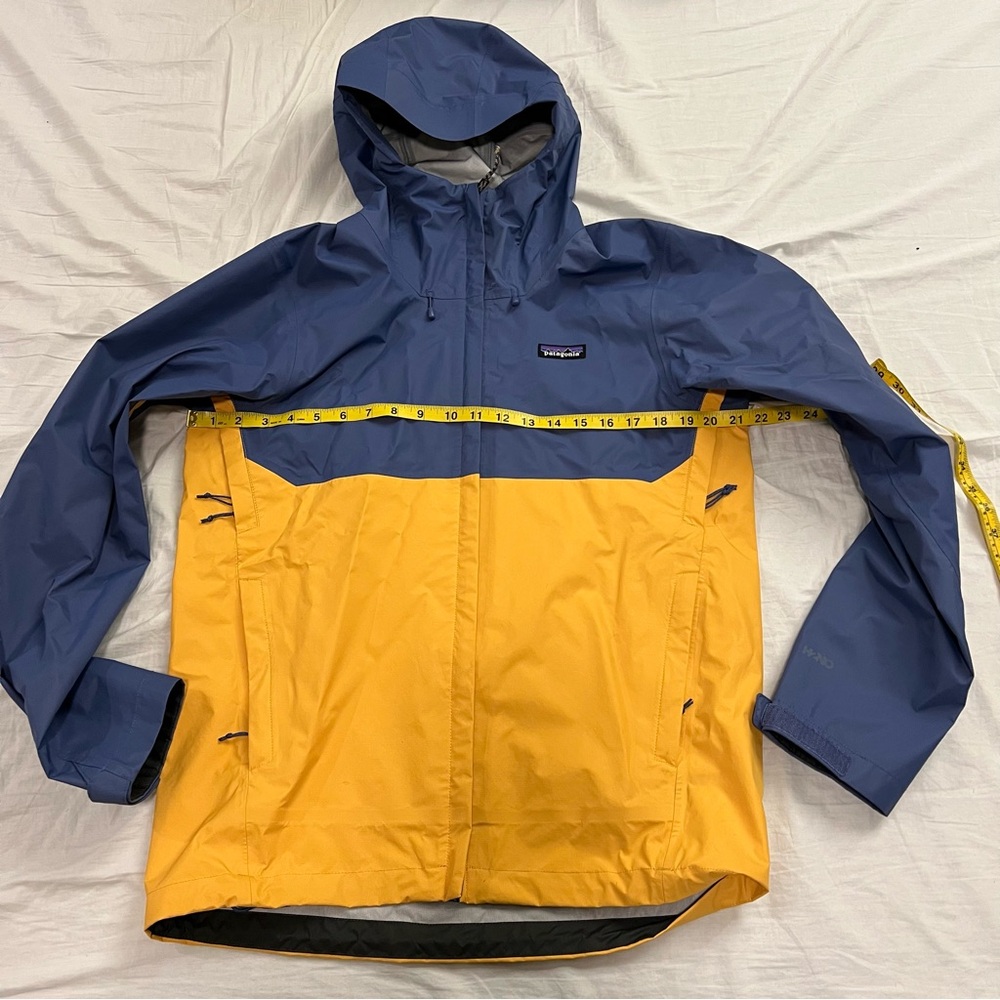 Patagonia Torrentshell 3L Rain Jacket Men’s Small
